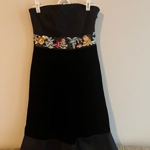Anthropologie Evening Enchantment Dress Black Velvet Strapless Embroidered